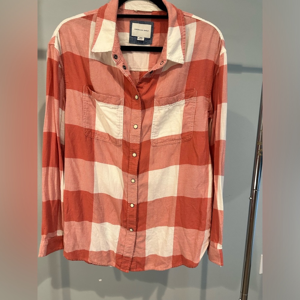 American eagle women’s flannel soft button down shirt size small